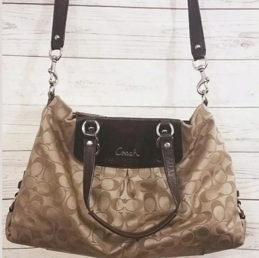 Coach Ashley Sateen Carry all Handbag 15510